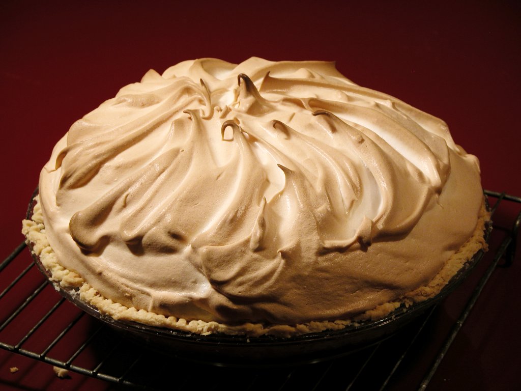 How to make meringue tops for pies